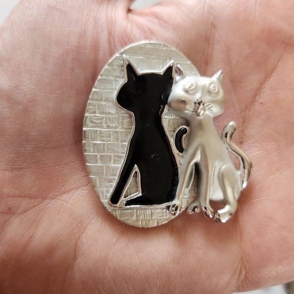 Vintage Cat Pin Brooch Lot Of 3 Eclectic Jewelry 90s 1990s Kitsch Crazy Cats - Picture 4 of 6